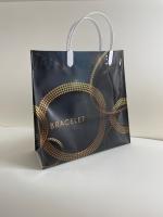 Пакет с пластмассовыми ручками (30х30+10) объемный Браслет 10/50 Пакет с пластмассовыми ручками (30х30+10) объемный Браслет 10/50