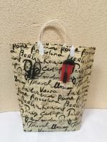 Пакет с пластмассовыми ручками (37х37+10) Подписи городов с карманами 10/50 Пакет с пластмассовыми ручками (37х37+10) Подписи городов с карманами 10/50