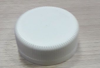 ПЭТ крышка для бутылки 38мм белая /черная1/2450 ПЭТ крышка для бутылки 38мм белая /черная1/2450