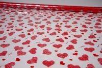 Ролик 70см х8м пленка полипропилен с рисунком Сердца Love is, красный 1/10